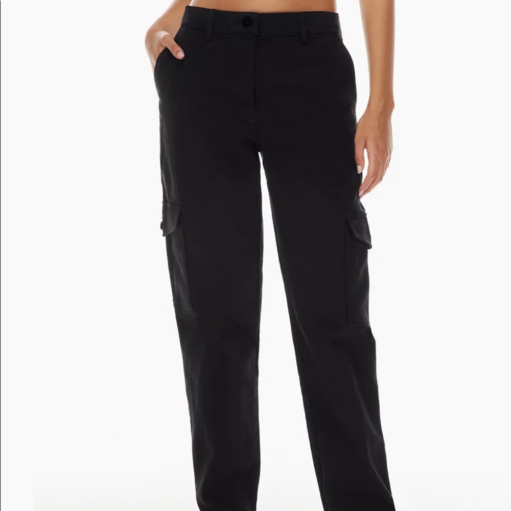 Aritzia Black Straight Leg Jeans